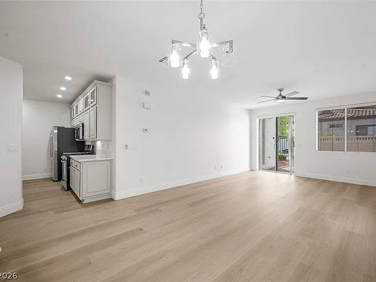 1087 Luna Eclipse Ln #2 — Photo 15