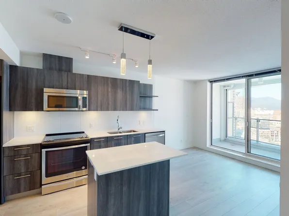 685 Pacific Blvd #2510, Vancouver, BC V6B 0R4