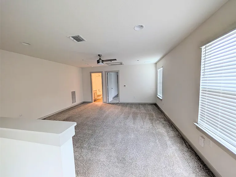 3704 Beechmont Dr — Photo 14