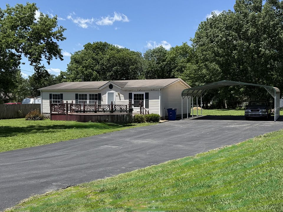 1st image of 2213 Patricia Dr