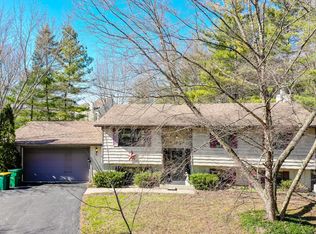 1066 W Nippersink Rd, Round Lake, IL 60073