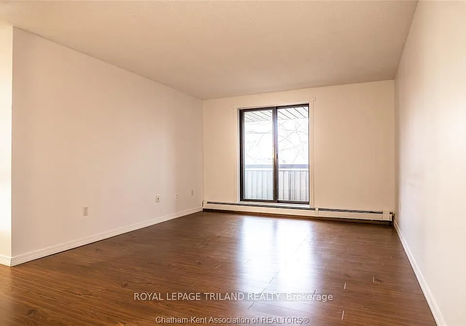 955 Grand Ave W #306