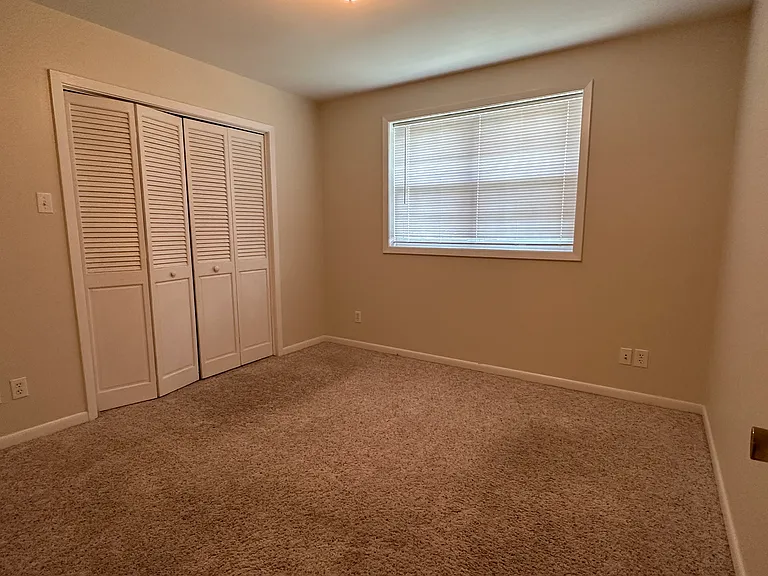6850 Wuerpel St #6850 — Photo 8