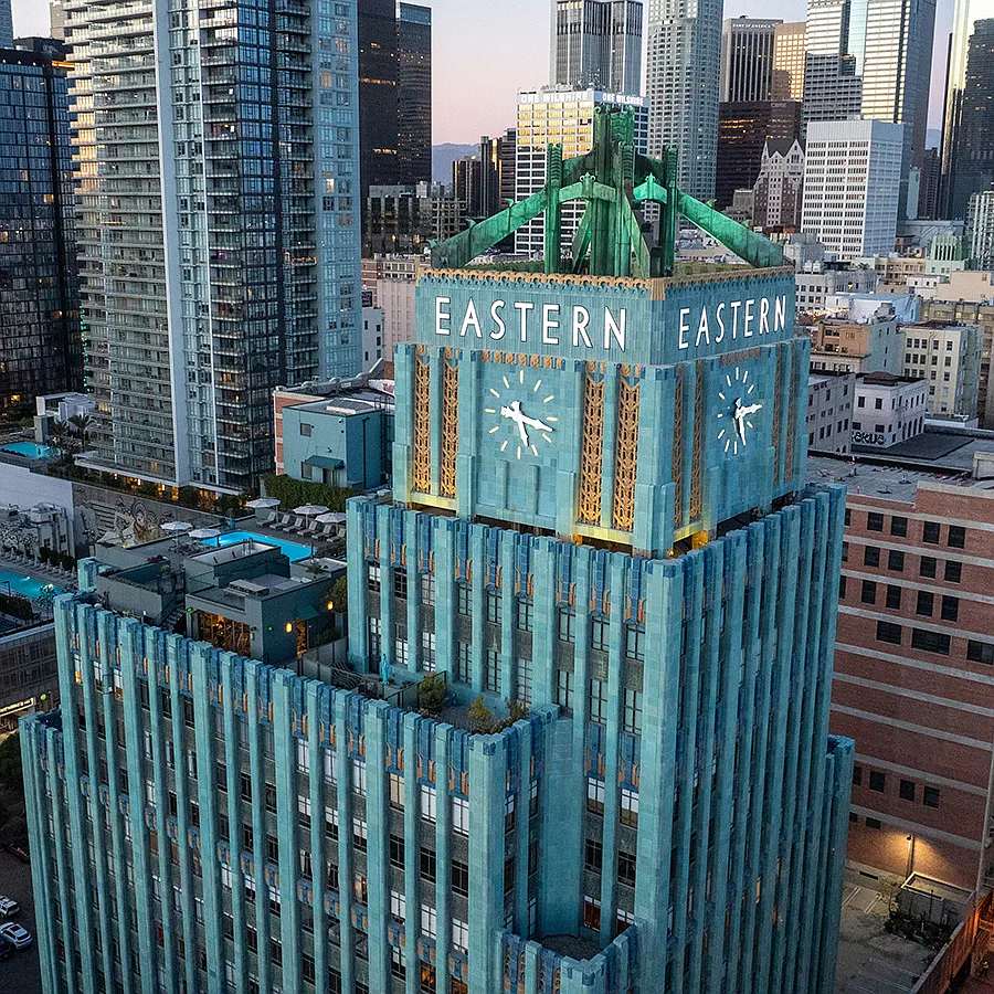 849 S Broadway — Photo 2