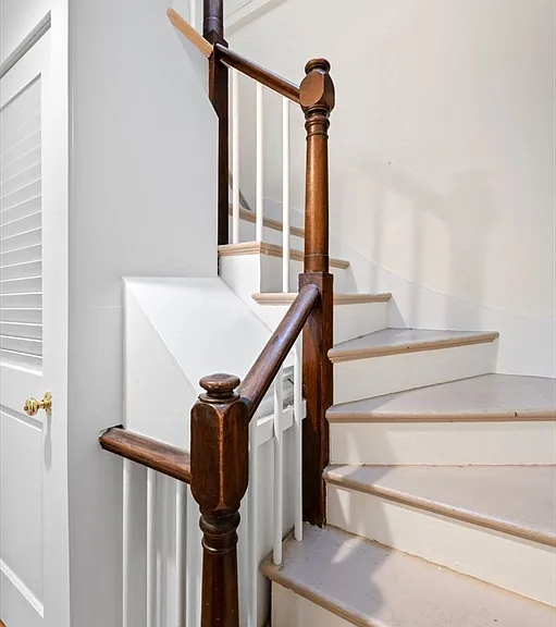 11 Glendale St #2 — Photo 13