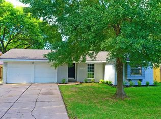 1114 W Flamingo Dr, Seabrook, TX 77586