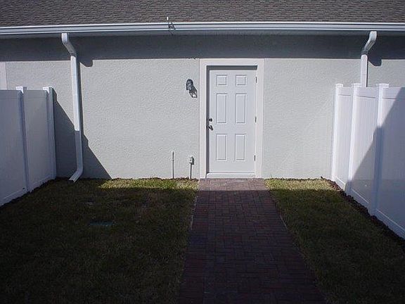 5th image of 14457 Vashons Way