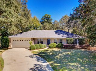 719 Saint Rose Cv, Niceville, FL 32578