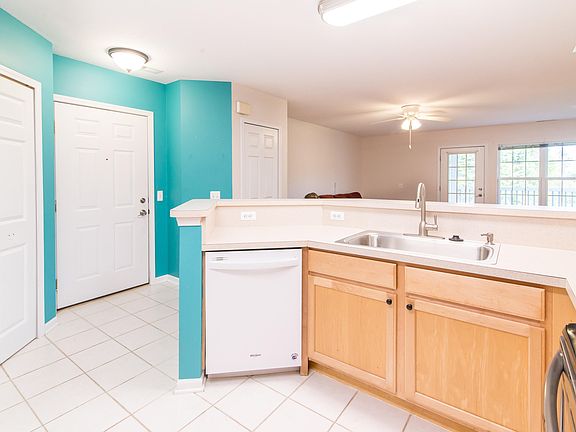5th image of 1231 Joyce Ln Unit 14