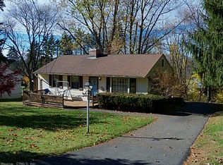 27 Country Ln, Vernon, CT 06066