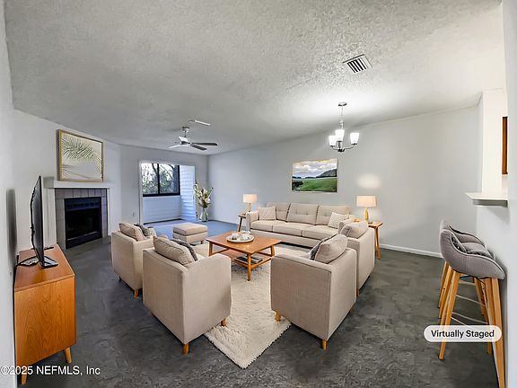 2nd image of 1604 ARCADIA Drive #319