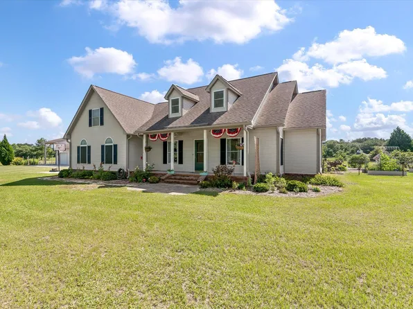 1111 Sandy Springs Cir, Walterboro, SC 29488