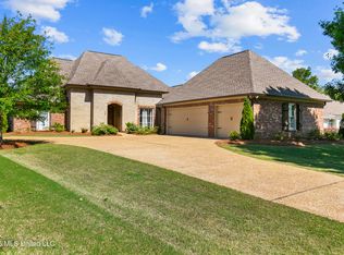 107 Beaufort Cir, Madison, MS 39110