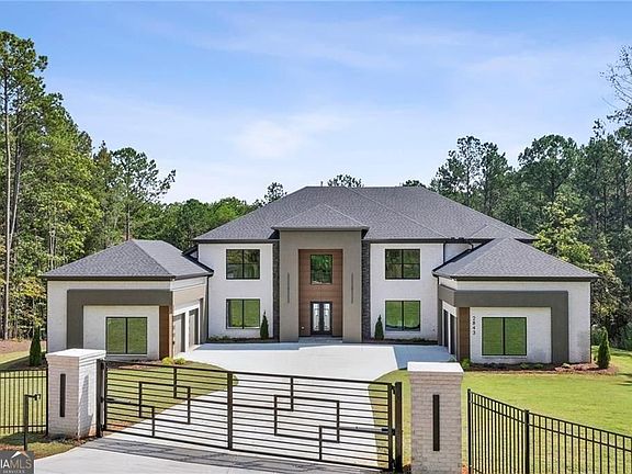 2nd image of 2843 N Bogan Rd