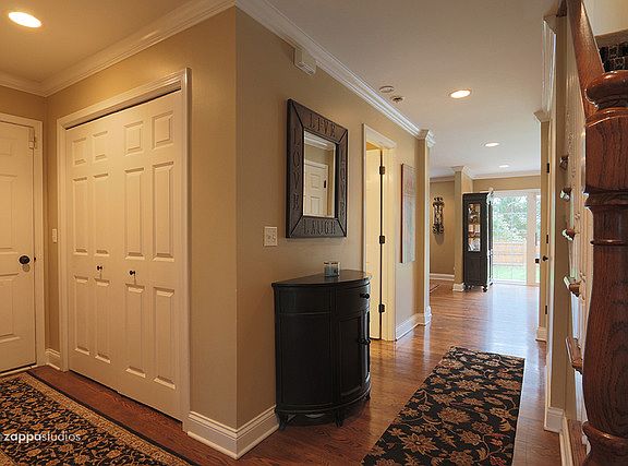 5th image of 3539 Fairmont Ave