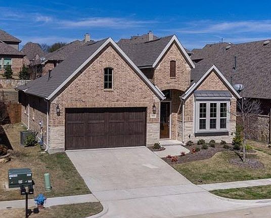 4th image of 2716 Piersall Dr