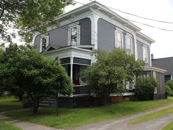 229 Belvidere Street, St. Johnsbury, VT 05819