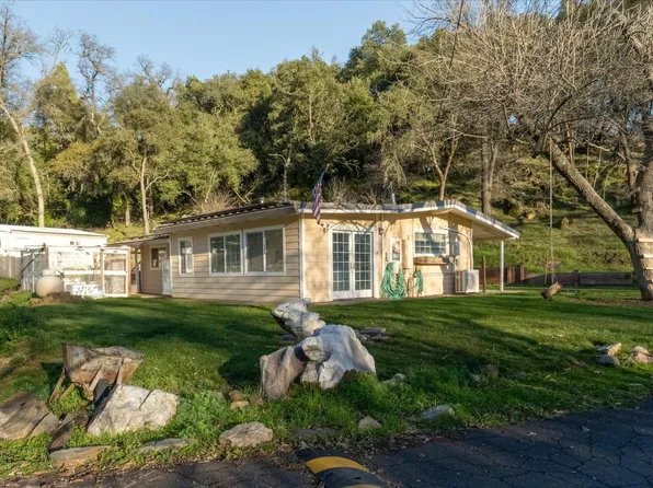 8653 Hidden Valley Rd, Mountain Ranch, CA 95246