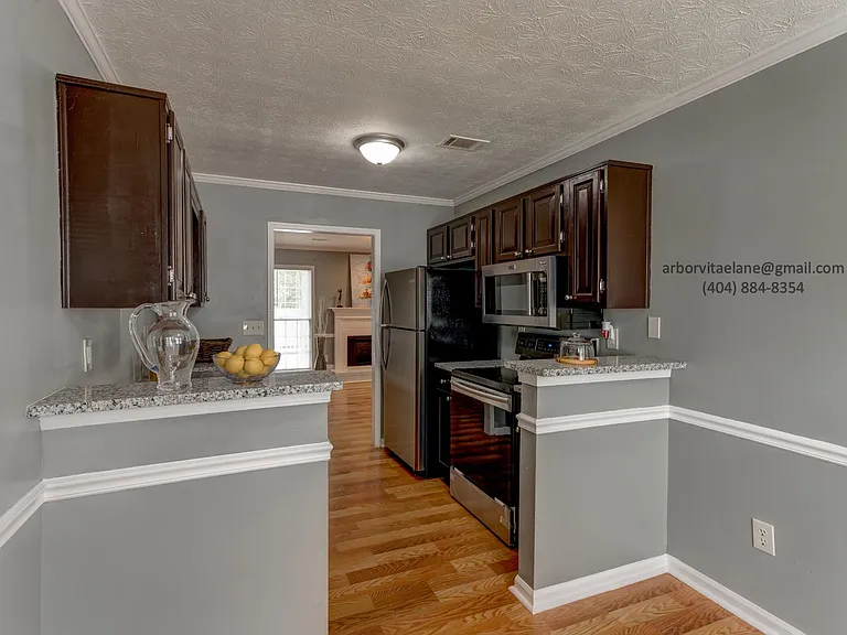 2936 Governors Ct — Photo 3