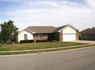 604 S Johnson Dr, Odessa, MO 64076