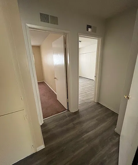 1327 Berkeley — Photo 16