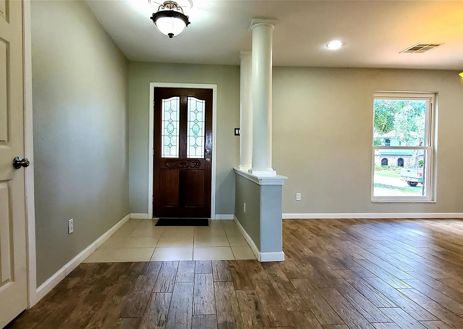 4 bed, 2.0 bath, 2646 sqft, $2,000 — Photo 4