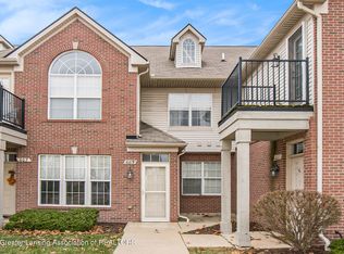 609 Worthington Dr, Lansing, MI 48906