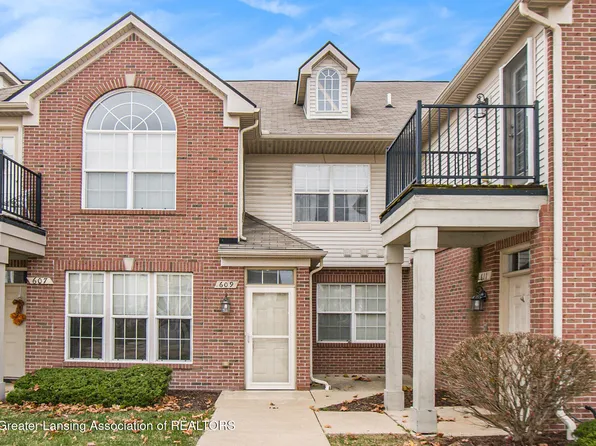 609 Worthington Dr, Lansing, MI 48906