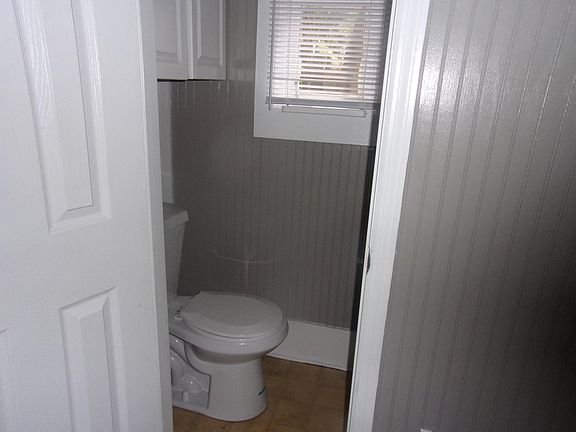 5th image of 263 6th Ave N #6