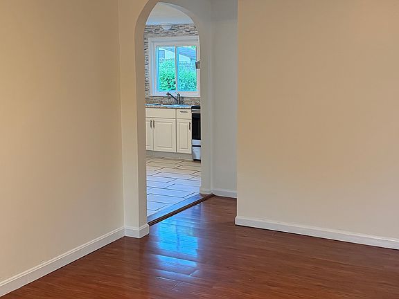 3rd image of 1 Eugene St #1
