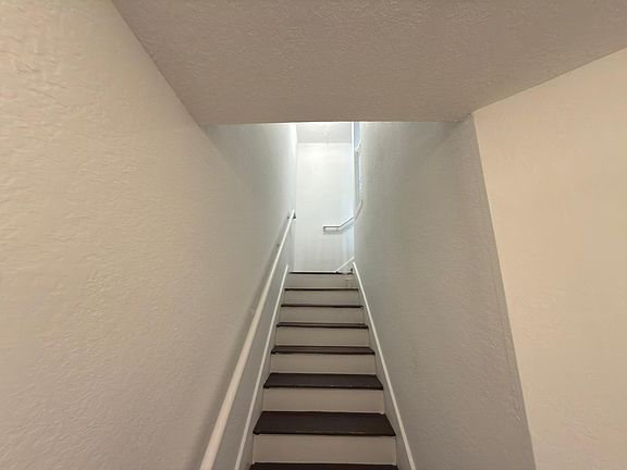 5th image of 6123 Metrowest Blvd Unit 107
