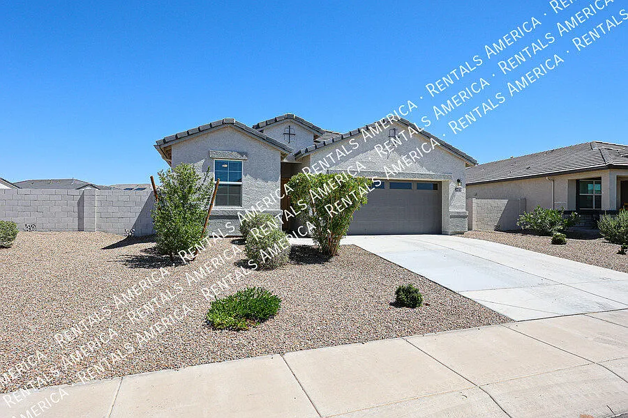 Available 4 bed 2bath Corner Lot Buckeye — Photo 2