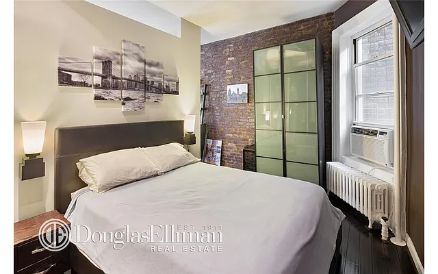 Rented by Douglas Elliman | media 15