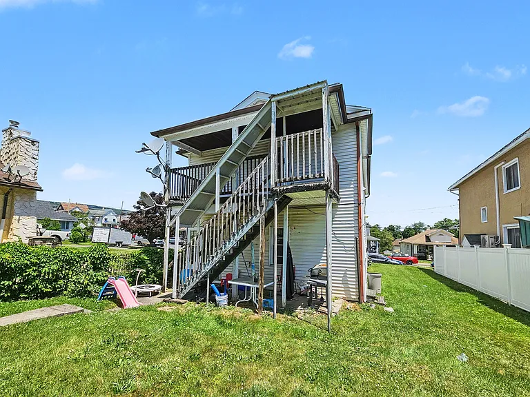 1315 Farr Street2nd Fl Scranton Park — Photo 10
