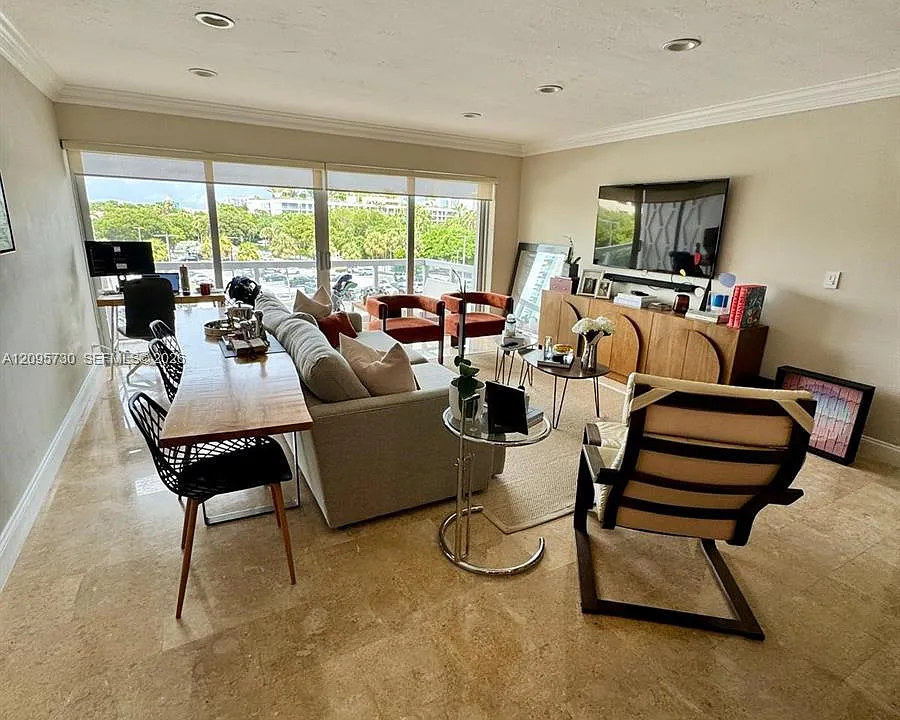 2451 Brickell Ave #5P
