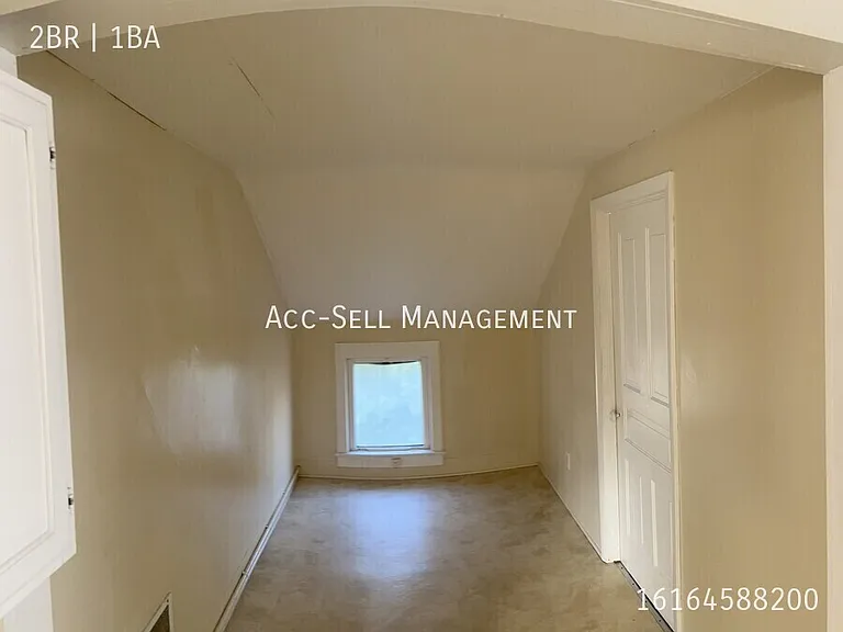847 Bridge St NW #2 — Photo 8