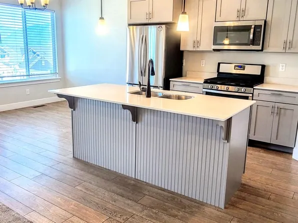 14569 S Quiet Shade Dr, Herriman, UT 84096