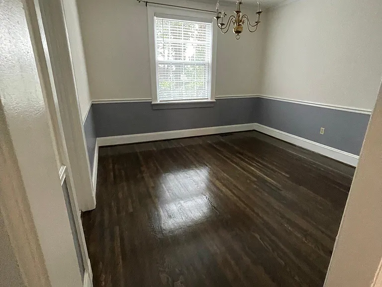 278 Howeland Cir — Photo 4