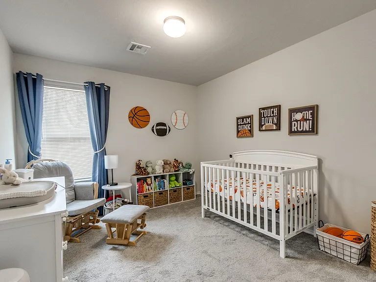 823 Highgarden Cir — Photo 14