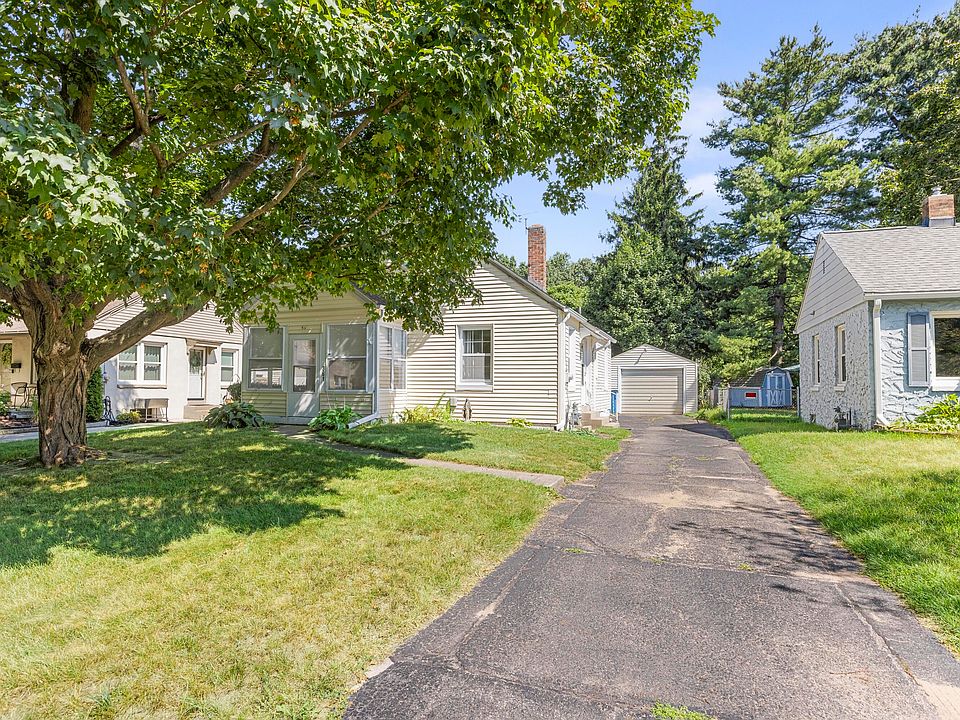 1st image of 361 Cornell Dr
