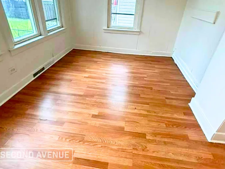 8952 S Carpenter St — Photo 4