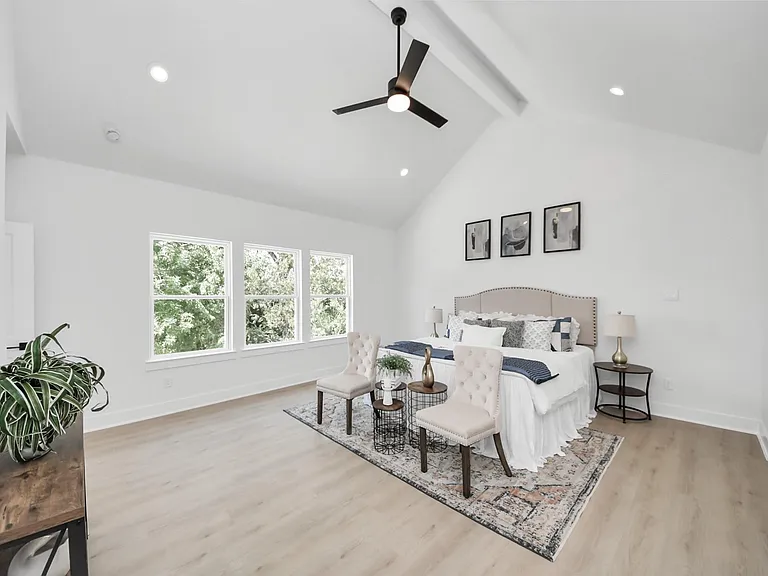 860 Rachel St #A — Photo 23