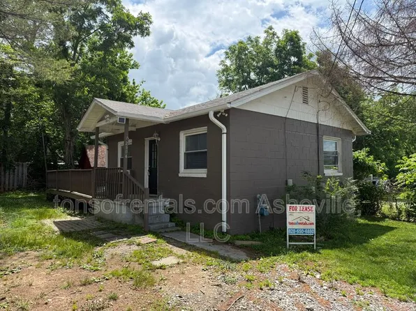 2604 Hendersonville Rd, Arden, NC 28704