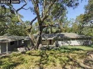 11 Cascade Ln, Orinda, CA 94563