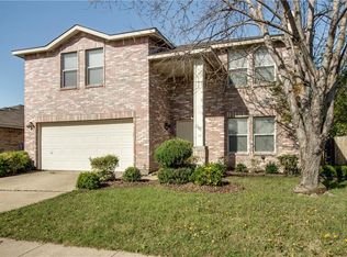 2520 Cherry Dr, Little Elm, TX 75068