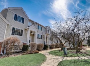 3372 Ravinia Cir, Aurora, IL