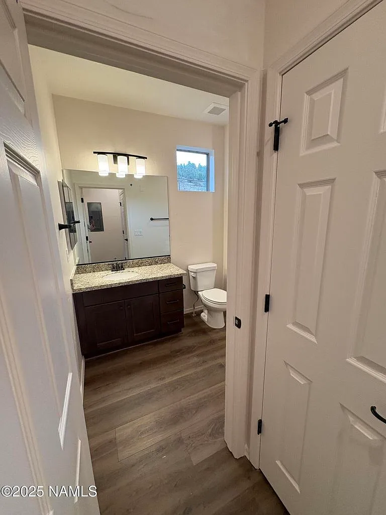 2 bed, 1229 sqft, $1,950 — Photo 4