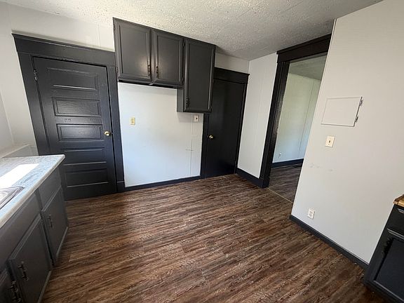 3rd image of 4 Tilman Ave
