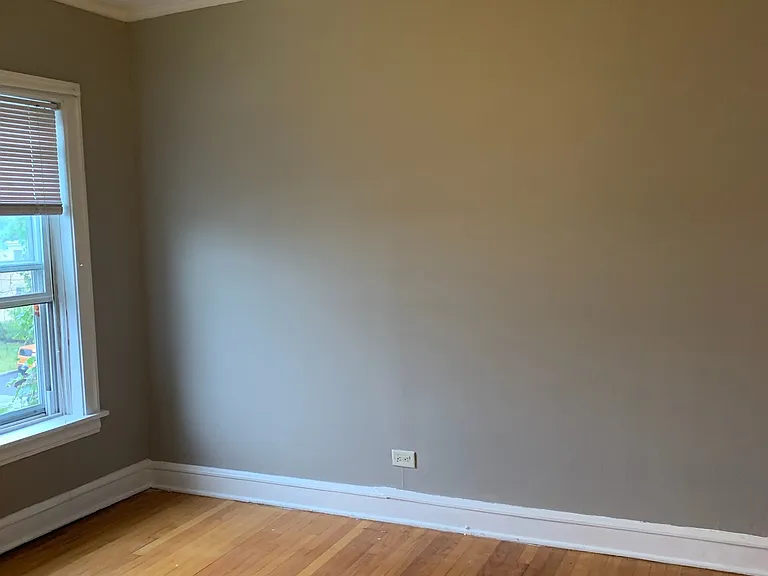 1512 N Maplewood Ave #1 — Photo 3