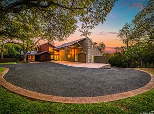 708 Highway 39, Ingram, TX 78025